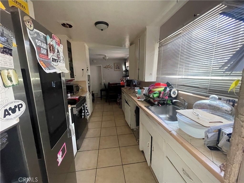 10302 Katella, Anaheim, CA 92804 — photo 4