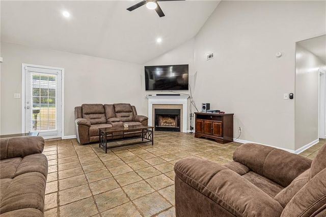 1801 Stroud Road, Mcdonough, GA 30252