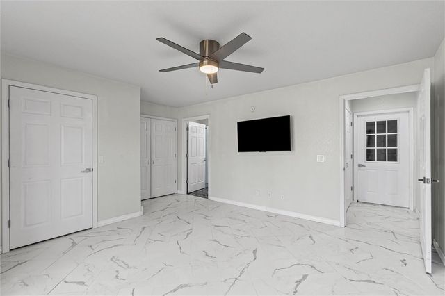 2749 Jessica Place, Fayetteville, AR 72701