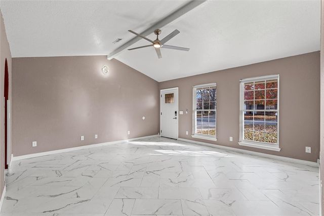 2749 Jessica Place, Fayetteville, AR 72701