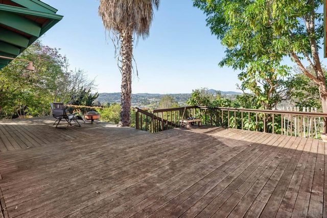 2820 Highlands Blvd, Spring Valley, CA 91977