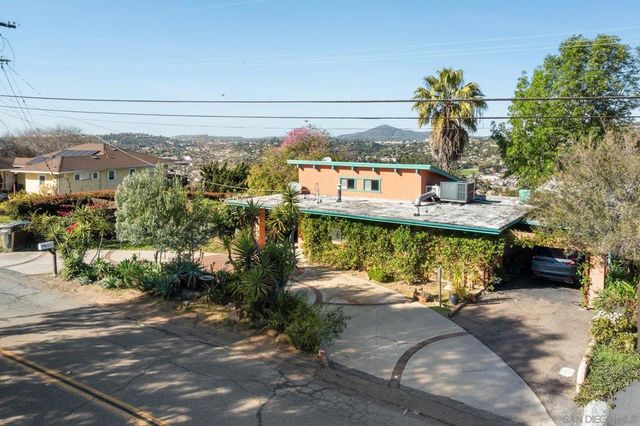 2820 Highlands Blvd, Spring Valley, CA 91977