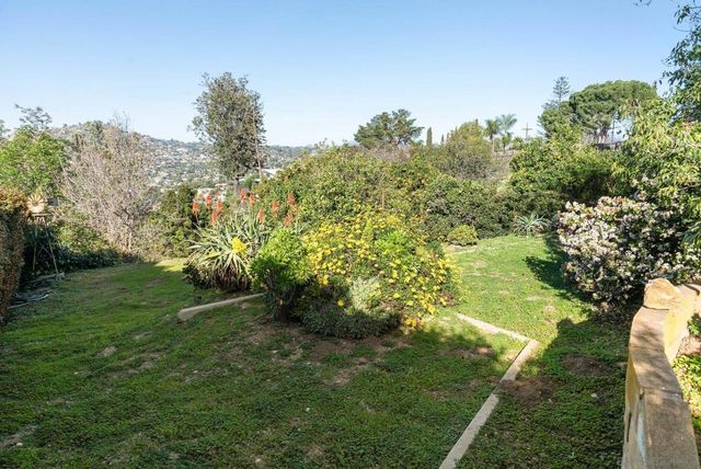 2820 Highlands Blvd, Spring Valley, CA 91977