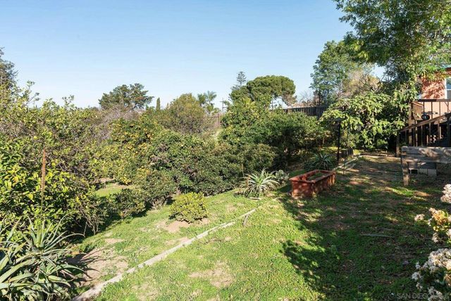 2820 Highlands Blvd, Spring Valley, CA 91977