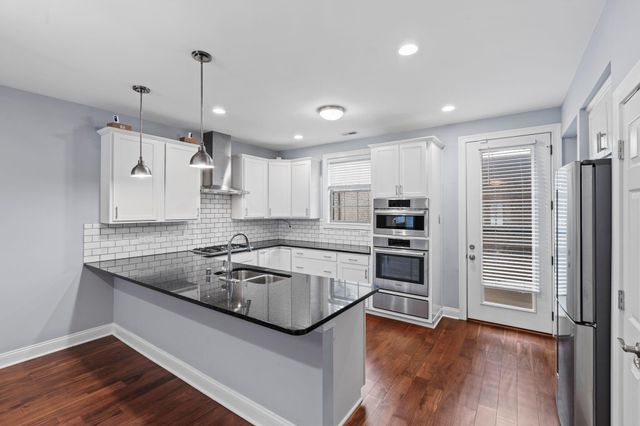 3222 Beacon Street, Lexington, KY 40513