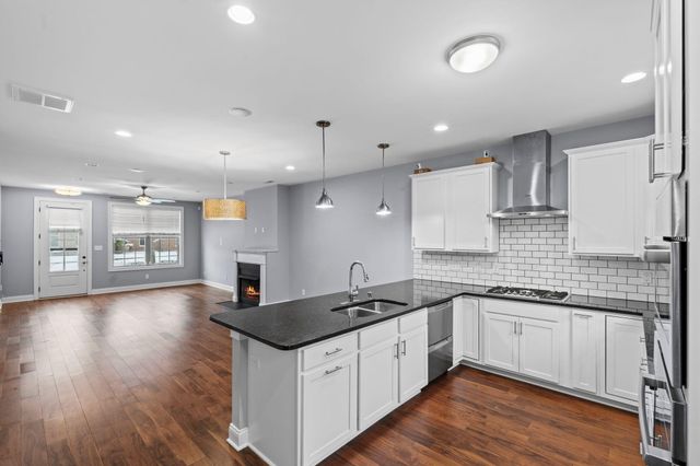 3222 Beacon Street, Lexington, KY 40513