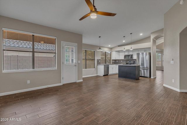 1816 E Morgan Drive, Gilbert, AZ 85295