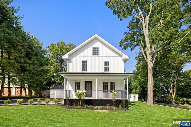 21 Snyder Avenue, Ramsey, NJ 07446