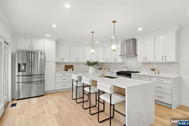 21 Snyder Avenue, Ramsey, NJ 07446
