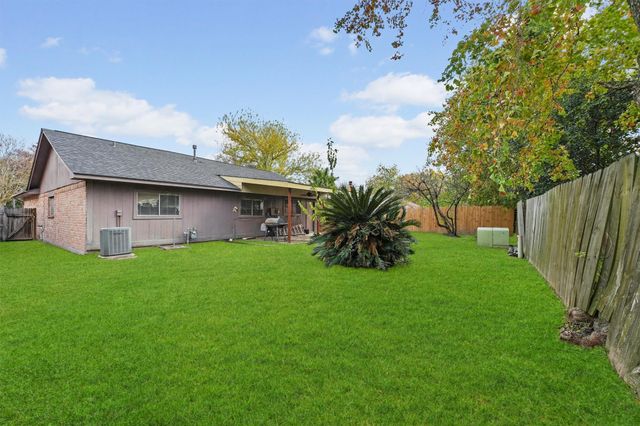 10031 Spotted Horse Drive, Houston, TX 77064