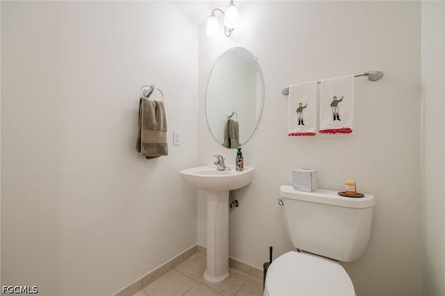 2825 Palm Beach BLVD 618, Fort Myers, FL 33916