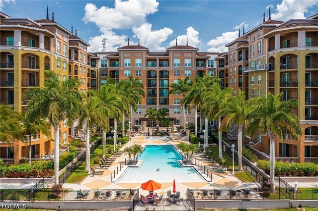 2825 Palm Beach BLVD 618, Fort Myers, FL 33916