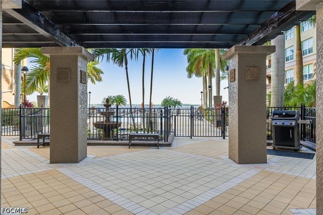 2825 Palm Beach BLVD 618, Fort Myers, FL 33916