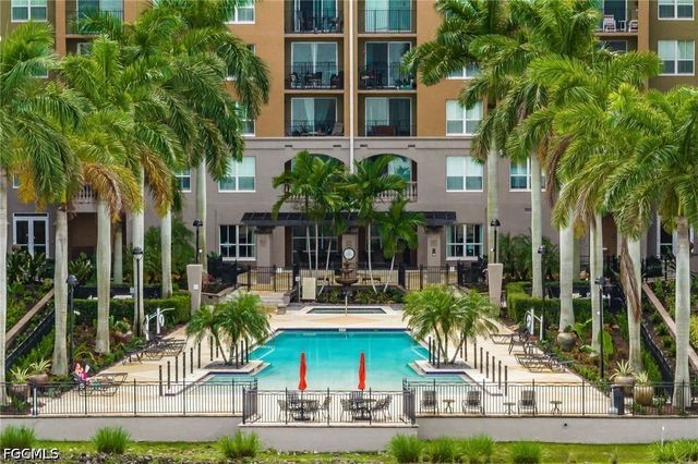 2825 Palm Beach BLVD 618, Fort Myers, FL 33916