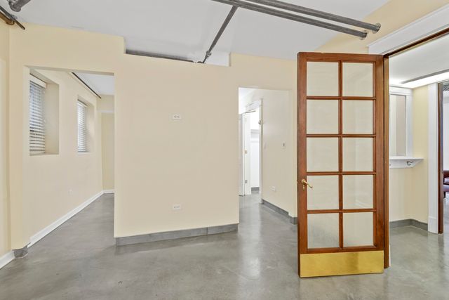 2749 N Hampden Court 1G, Chicago, IL 60614