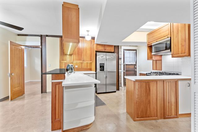 2749 N Hampden Court 1G, Chicago, IL 60614