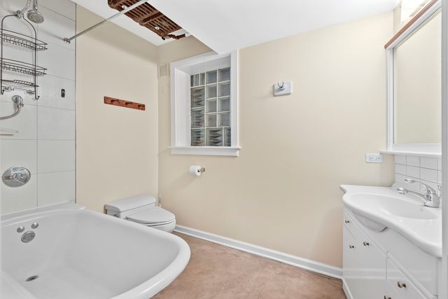 2749 N Hampden Court 1G, Chicago, IL 60614