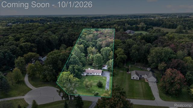 4065 Marwood Drive, Howell Township, MI 48855