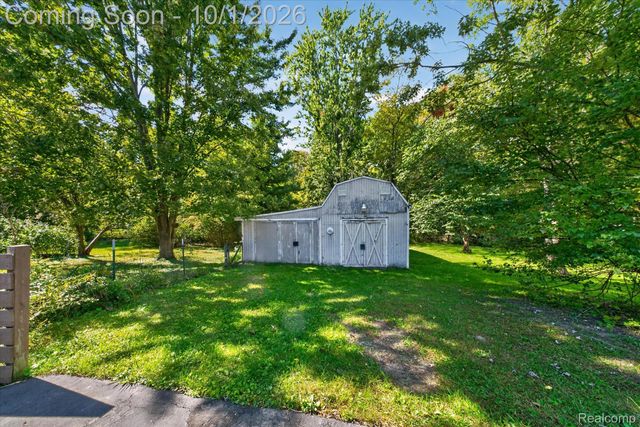 4065 Marwood Drive, Howell Township, MI 48855