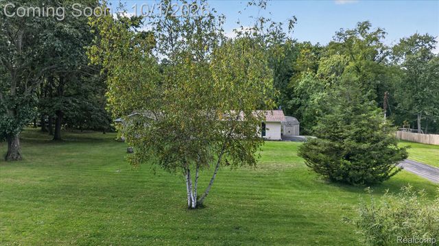 4065 Marwood Drive, Howell Township, MI 48855