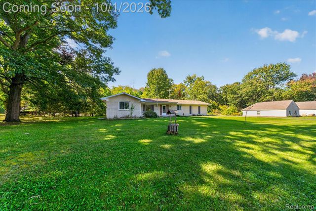 4065 Marwood Drive, Howell Township, MI 48855
