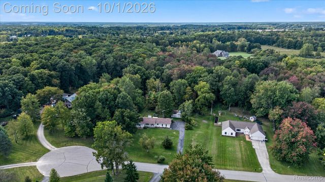 4065 Marwood Drive, Howell Township, MI 48855