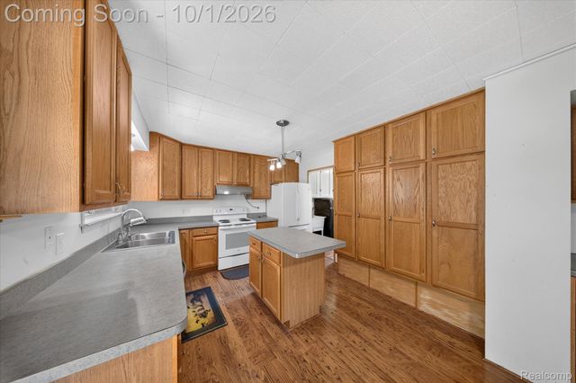 4065 Marwood Drive, Howell Township, MI 48855
