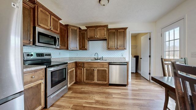 574 Keytown Rd, Portland, TN 37148