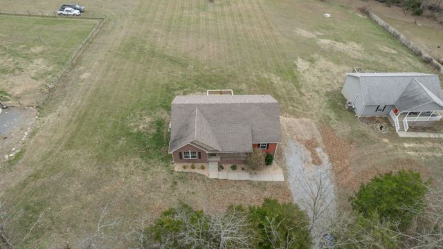574 Keytown Rd, Portland, TN 37148