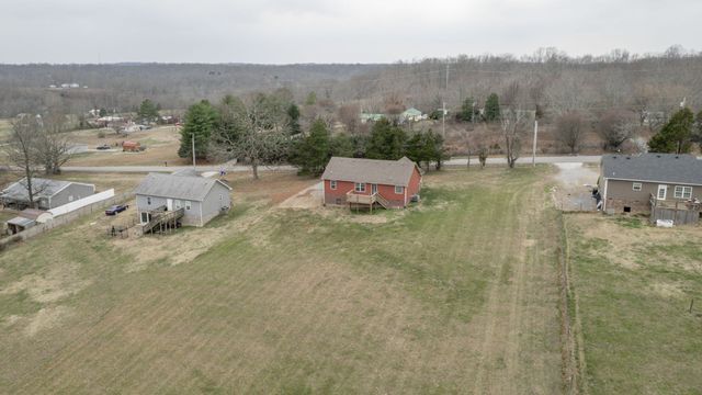 574 Keytown Rd, Portland, TN 37148
