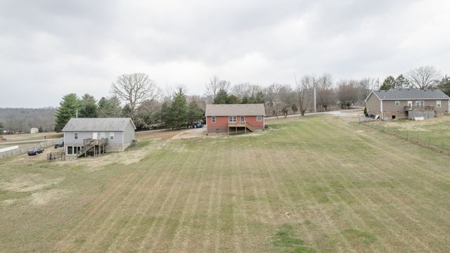 574 Keytown Rd, Portland, TN 37148