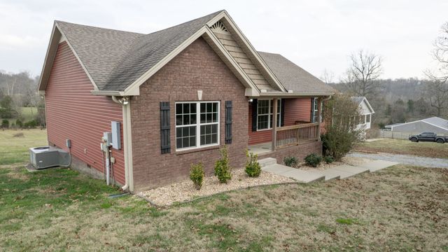 574 Keytown Rd, Portland, TN 37148