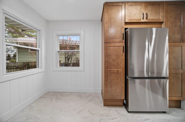 5009 HILLSDALE Avenue, Erie, PA 16509