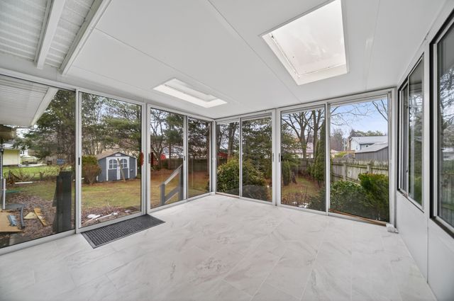 5009 HILLSDALE Avenue, Erie, PA 16509