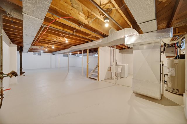 5009 HILLSDALE Avenue, Erie, PA 16509