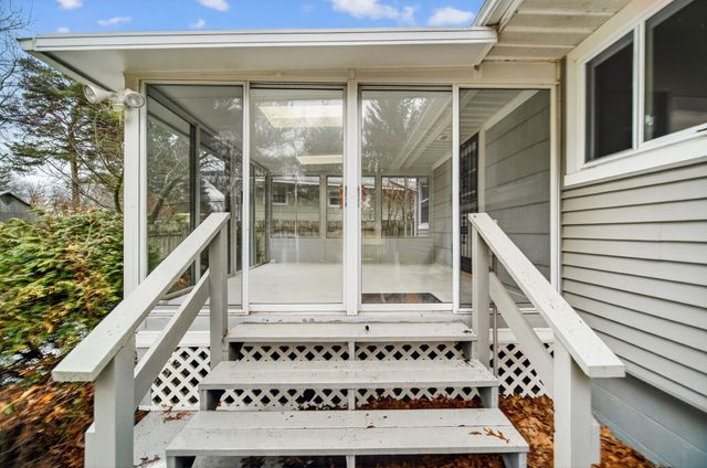 5009 HILLSDALE Avenue, Erie, PA 16509