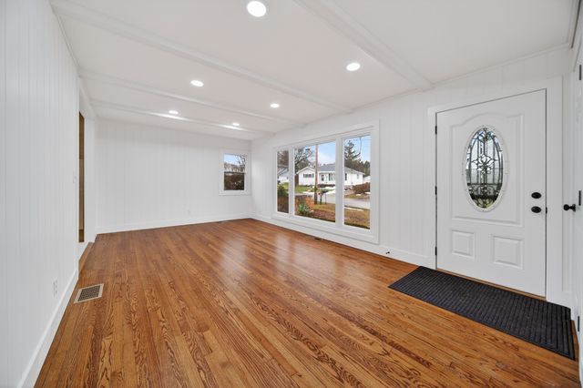 5009 HILLSDALE Avenue, Erie, PA 16509