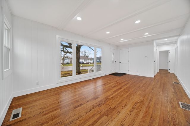 5009 HILLSDALE Avenue, Erie, PA 16509