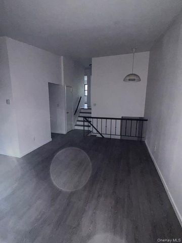 15628 78th Street Apt 3, Howard Beach, NY 11414