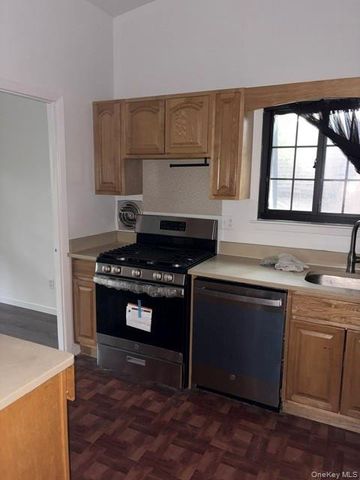 15628 78th Street Apt 3, Howard Beach, NY 11414