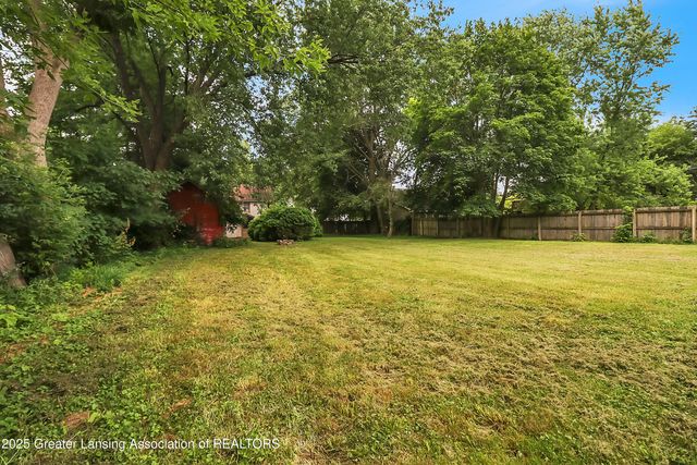 3330 Avalon Street, Lansing, MI 48911