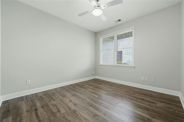 319 Creekbank Way SE, Smyrna, GA 30082