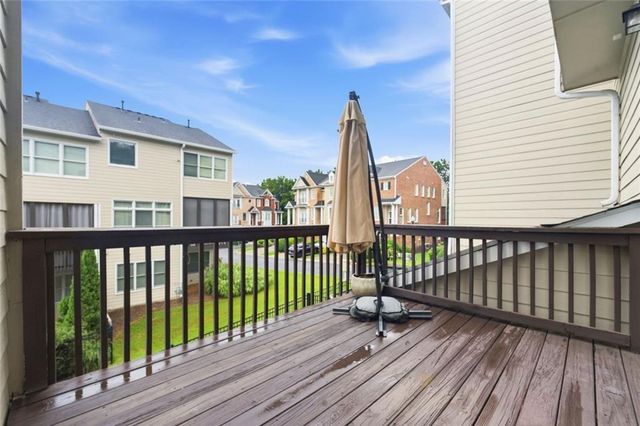 319 Creekbank Way SE, Smyrna, GA 30082