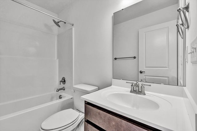 248 Colony AVE, Daleville, VA 24083