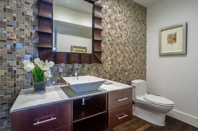 2630 WELBORN Street, Dallas, TX 75219