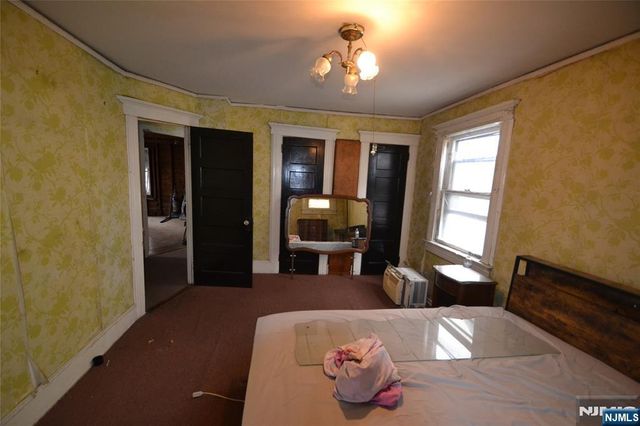 86 Montross Avenue, Rutherford, NJ 07070