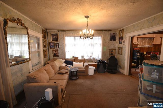 86 Montross Avenue, Rutherford, NJ 07070