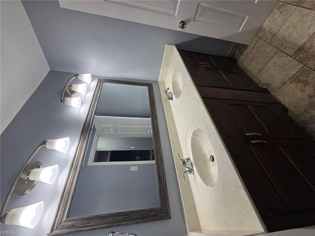 6464 Duquesne PL, Virginia Beach, VA 23464