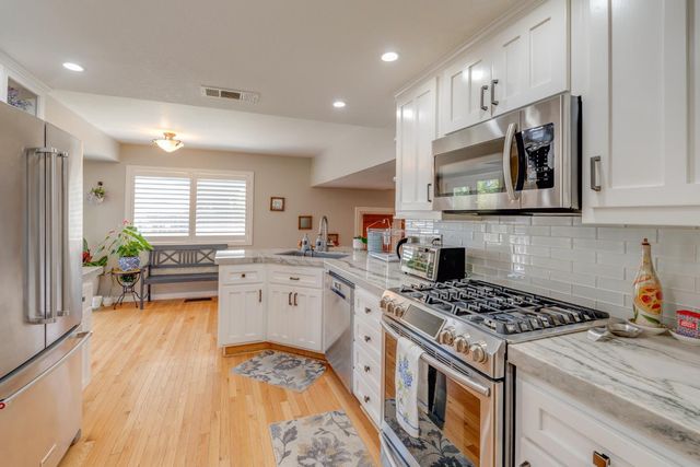 2620 Dardanelle Dr, Modesto, CA 95355