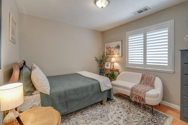 2620 Dardanelle Dr, Modesto, CA 95355